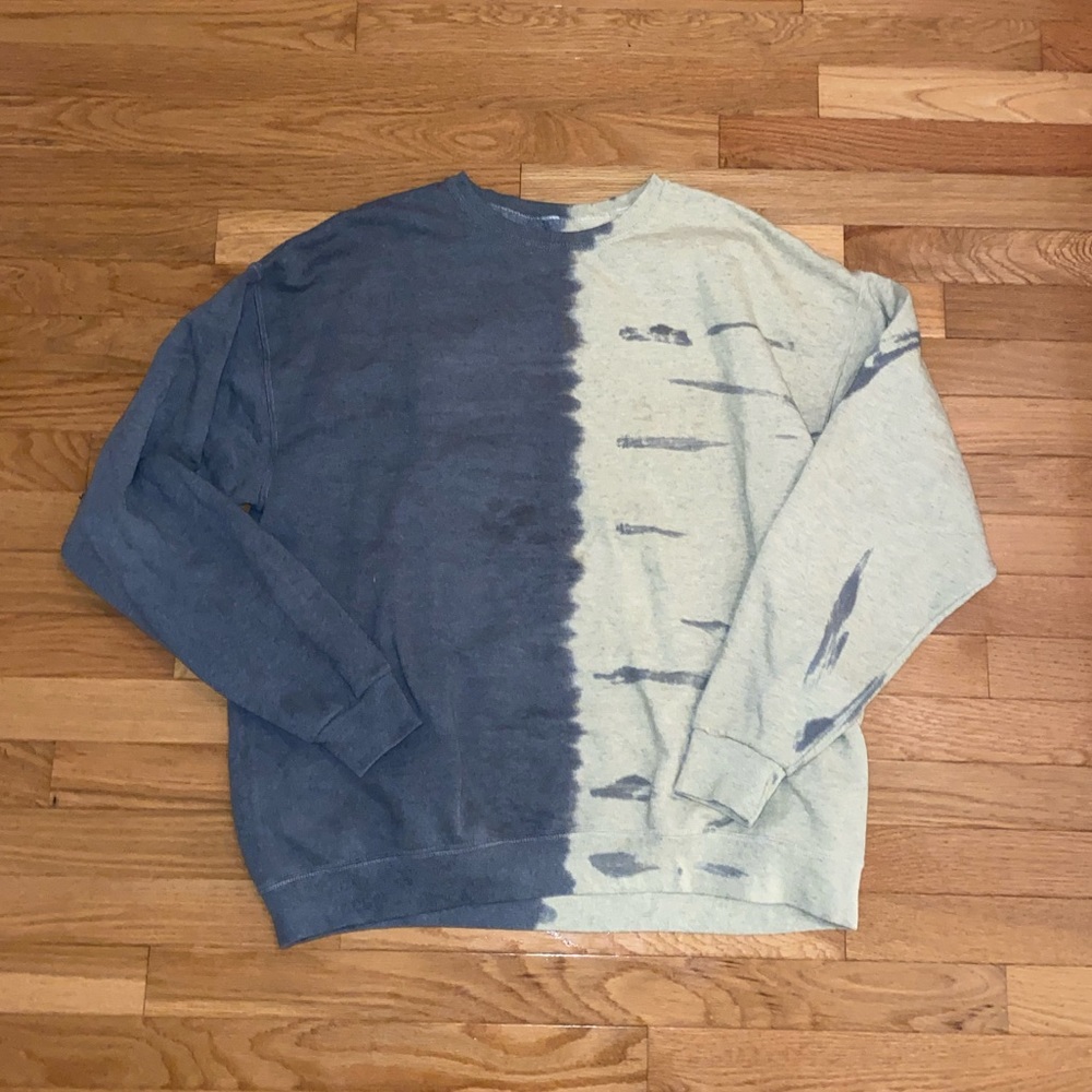 Urban Outfitters Urban Renewal two toned crew neck